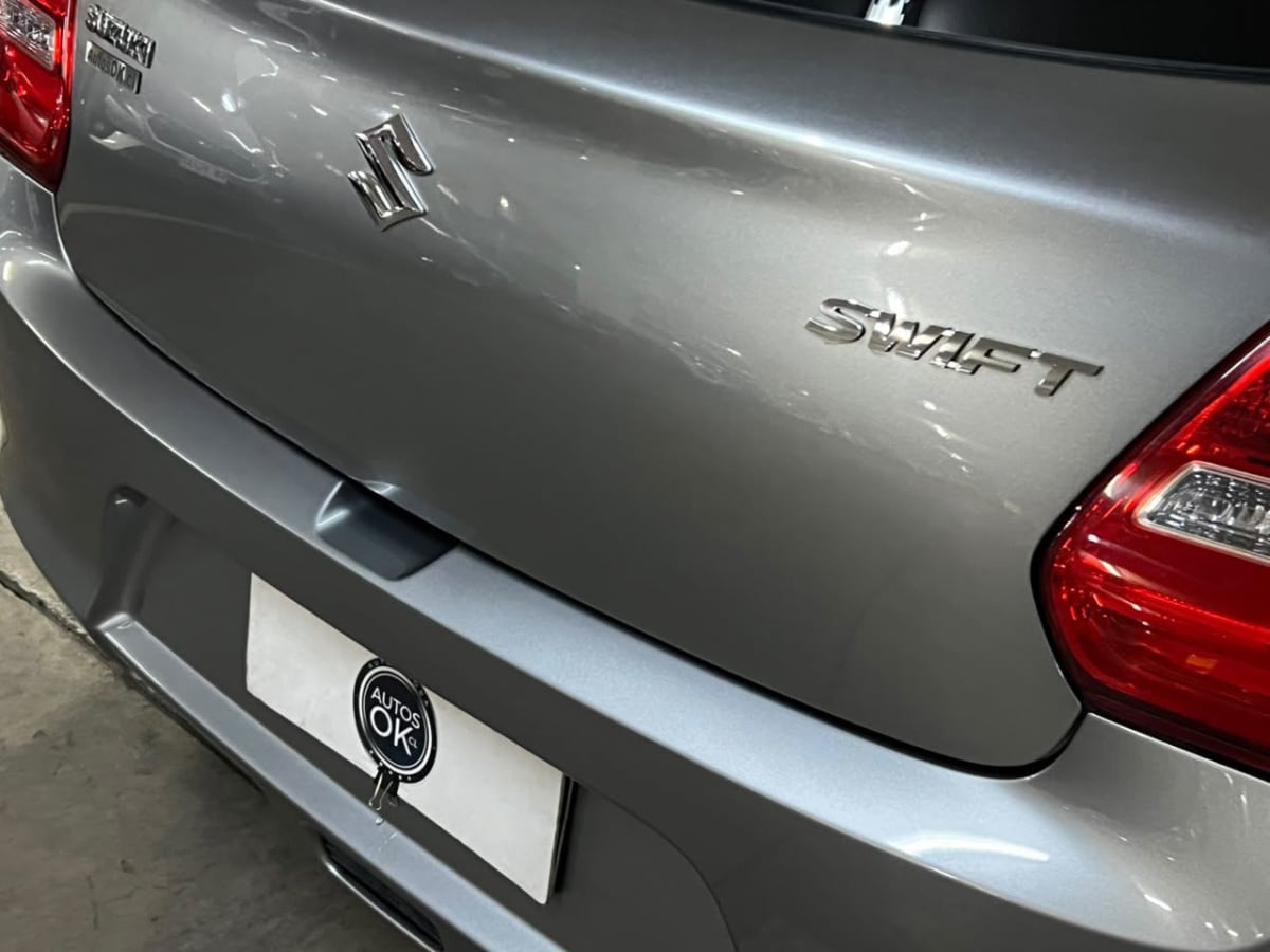 2018 Suzuki Swift 1.2 Plata - Miniatura 8