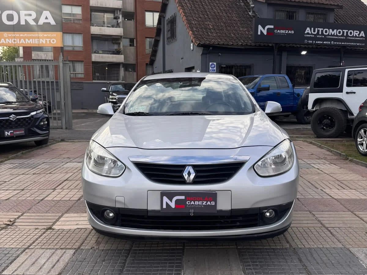 2012 Renault Fluence EXPRESSION Plata - Miniatura 2