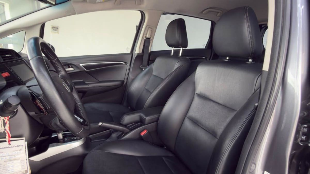2022 Honda WRV EXL Gris - Miniatura 10