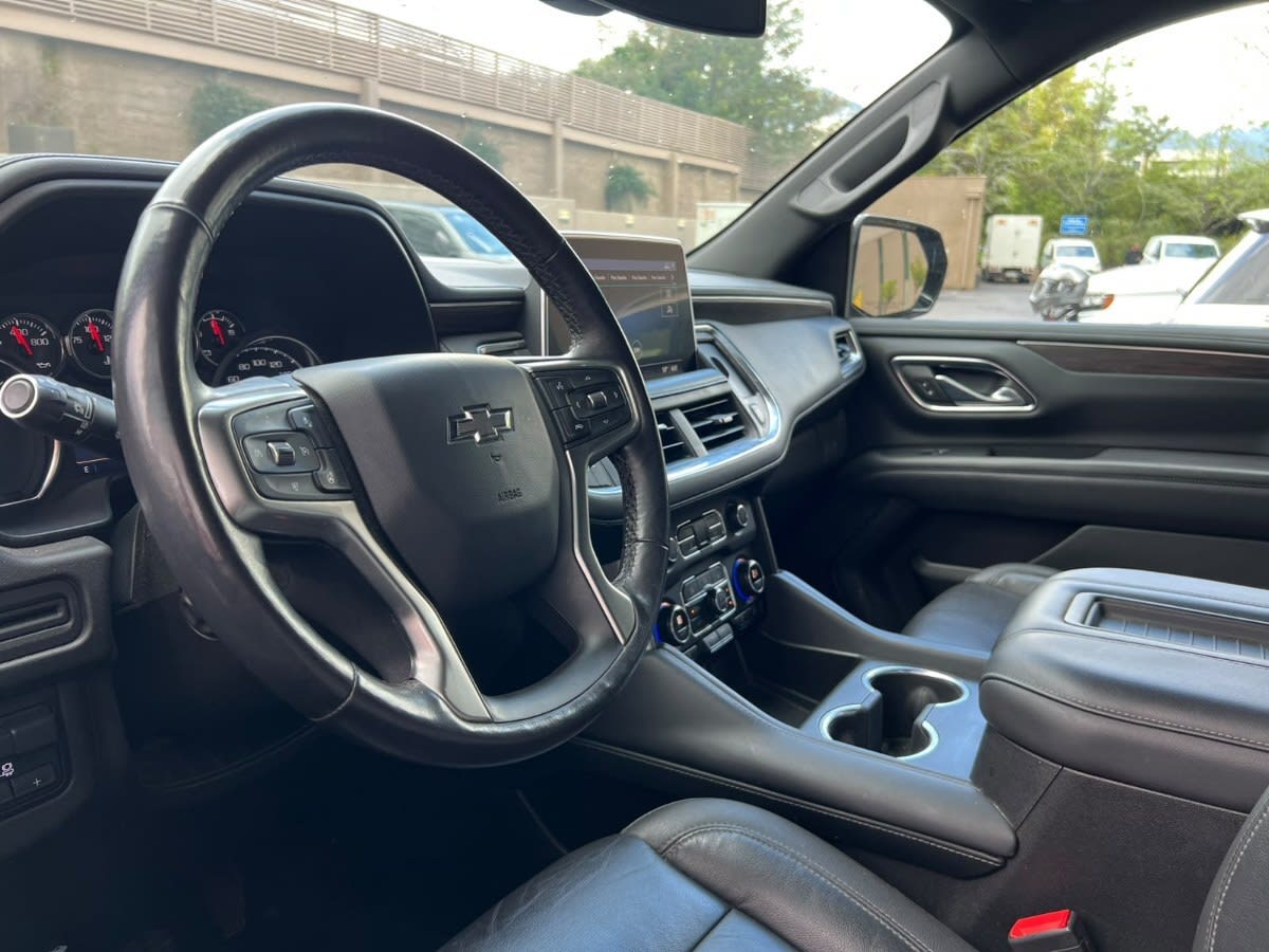 2022 Chevrolet TAHOE Z71 Plata - Miniatura 10