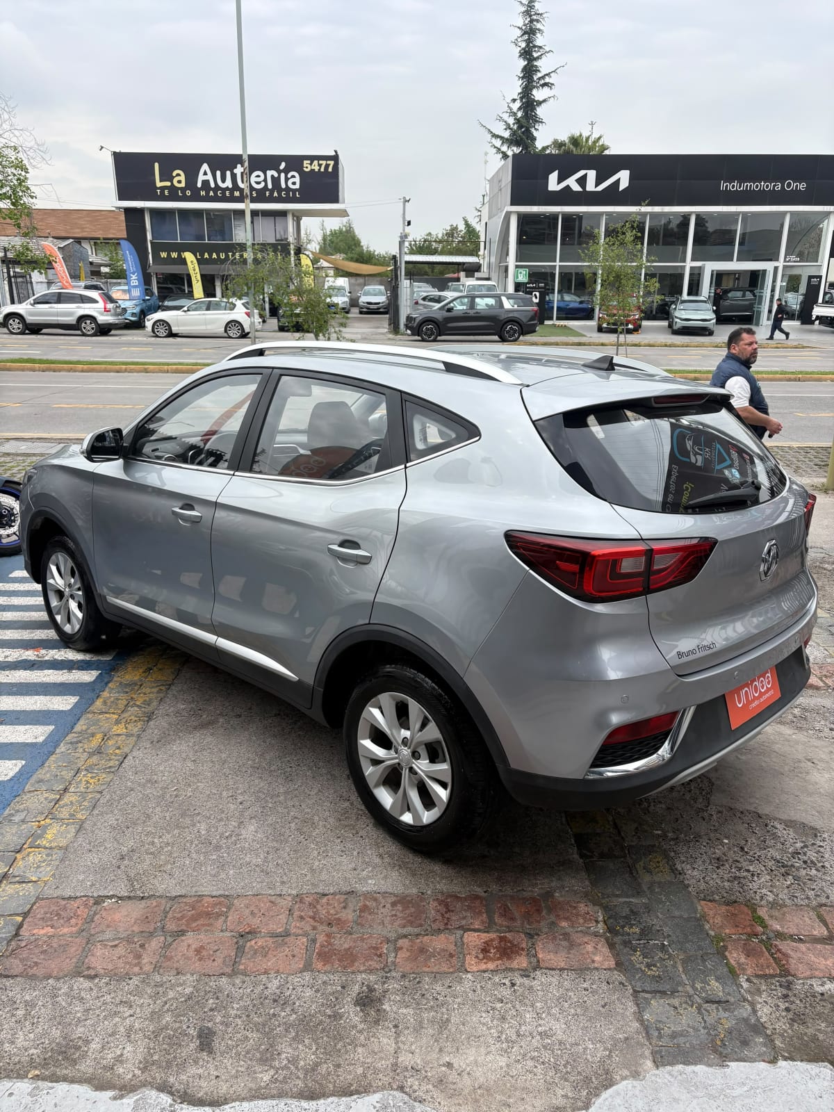 2024 MG ZS 1.5 - Miniatura 5