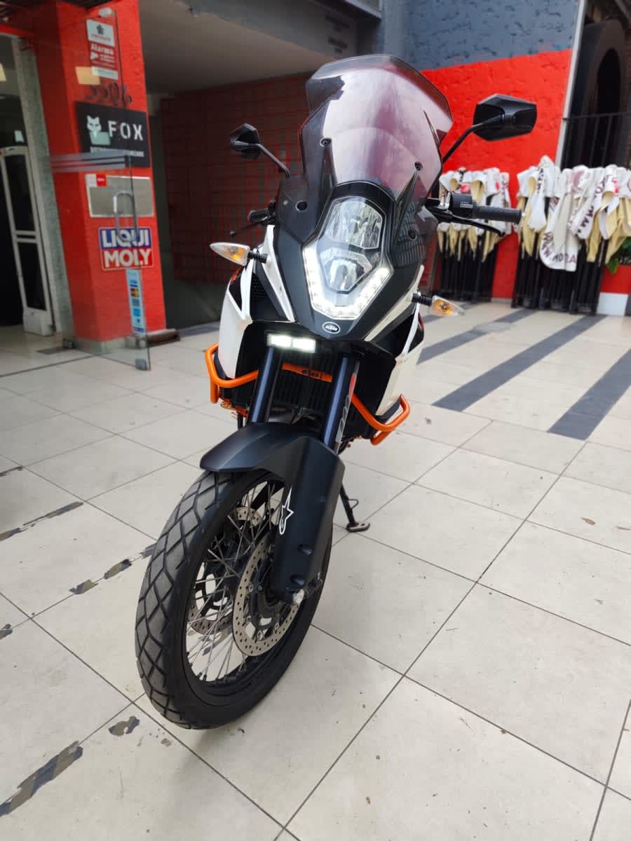 2018 KTM 1090 Adventure - Miniatura 8