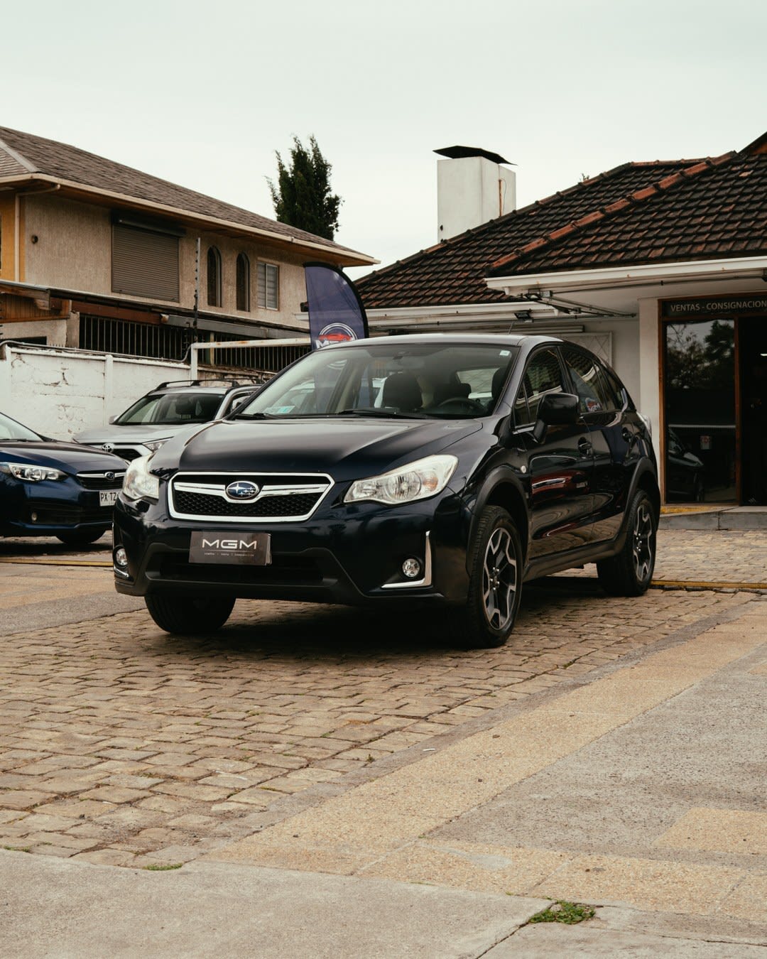 2016 Subaru XV 2.0 Negro - Imagen 1