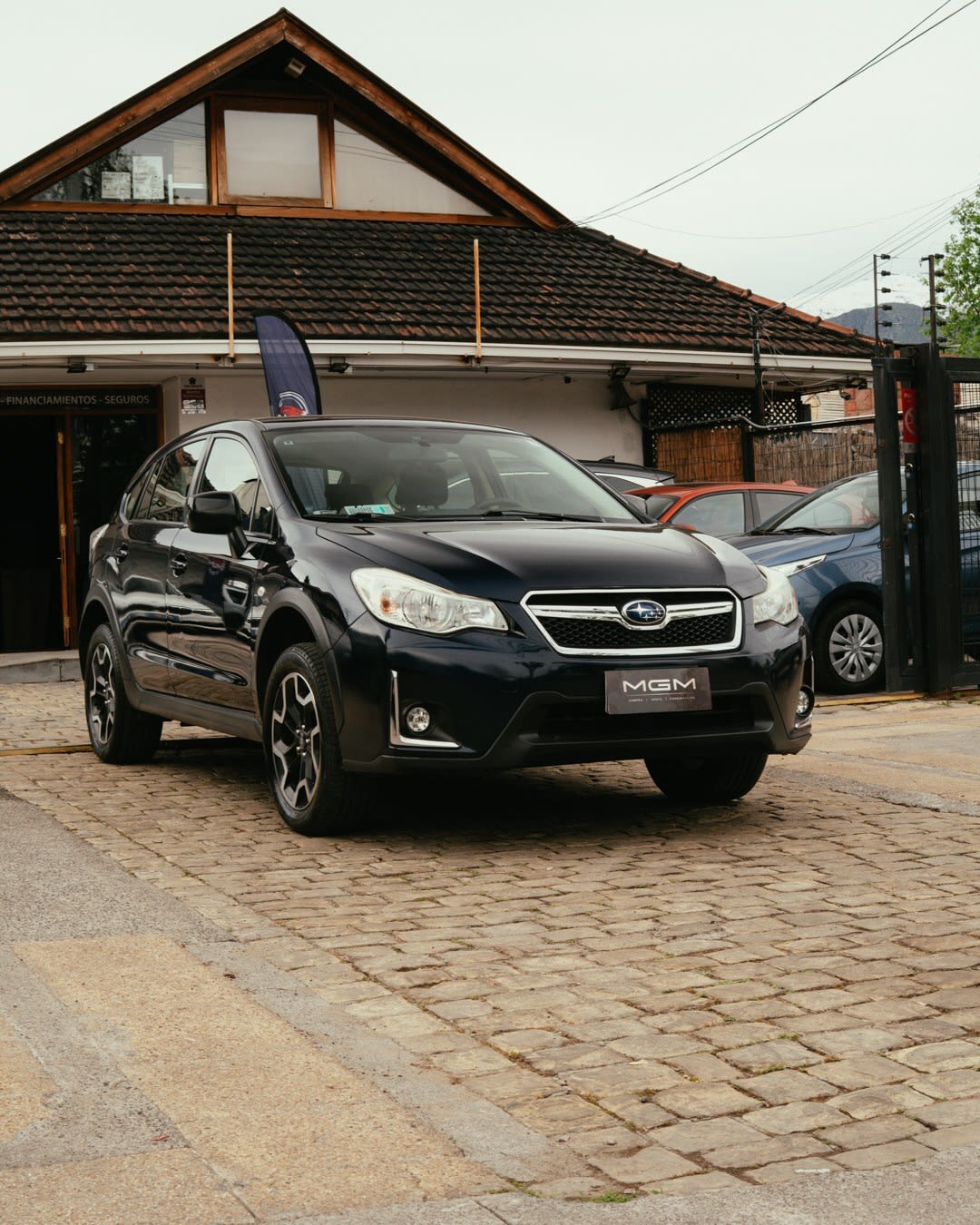 2016 Subaru XV 2.0 Negro - Miniatura 7
