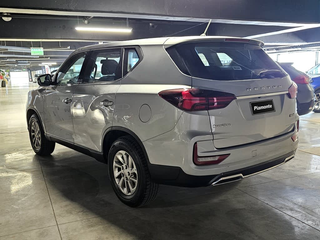 2024 SSANGYONG REXTON OTTO - Miniatura 4