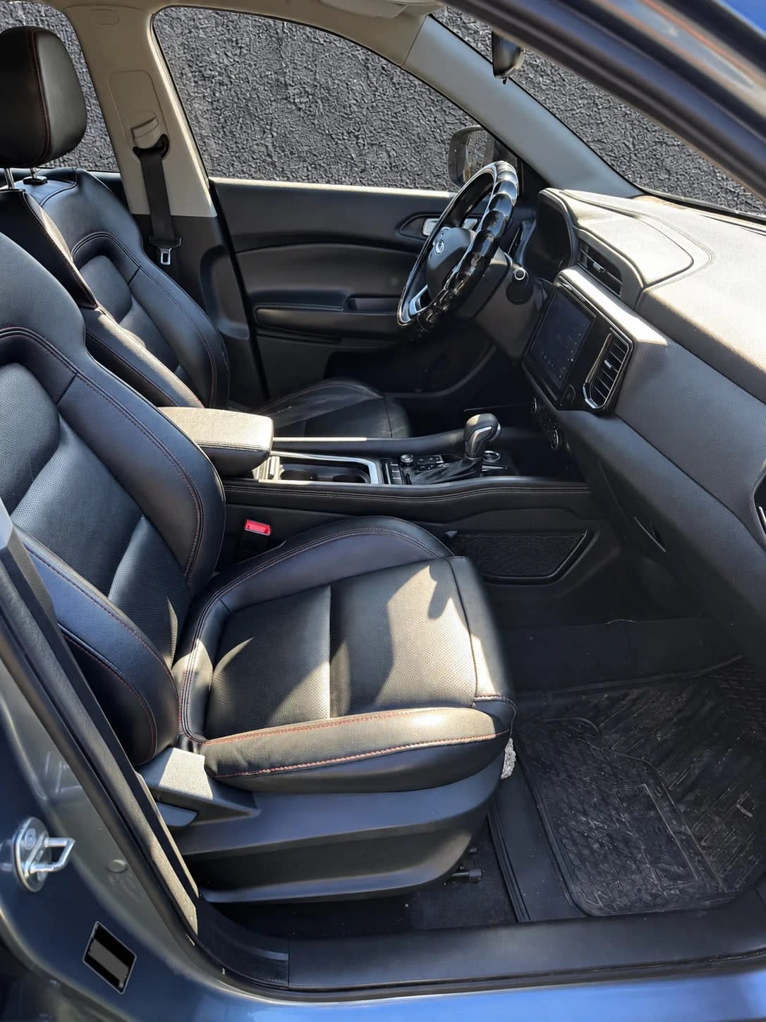 2021 Chery Tiggo 3 CVT Gris - Miniatura 5