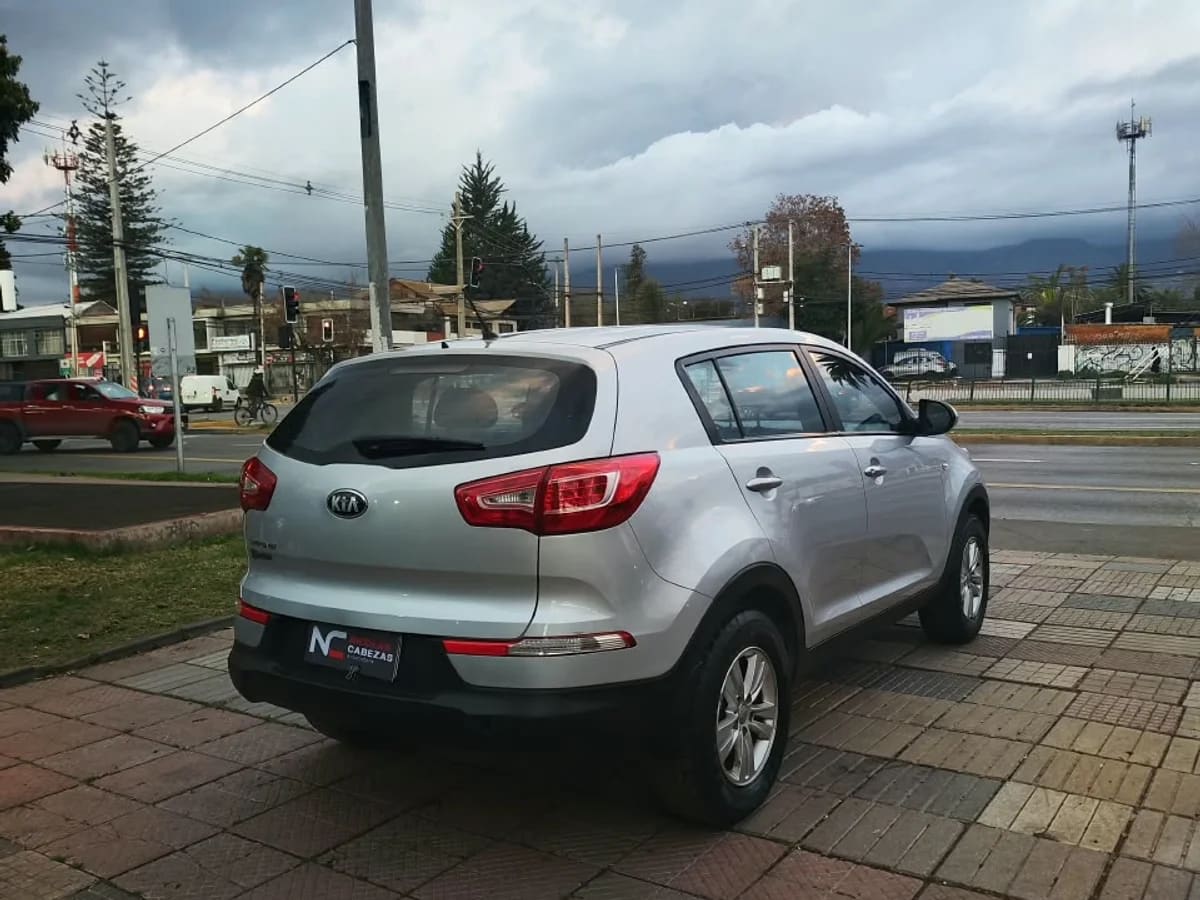 2014 KIA Sportage LX Plata - Miniatura 7