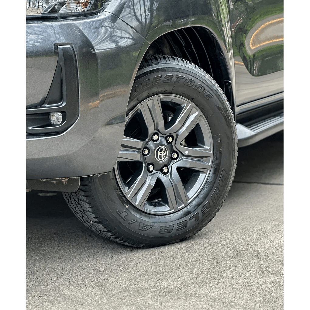 2023 Toyota Hilux SR - Miniatura 7