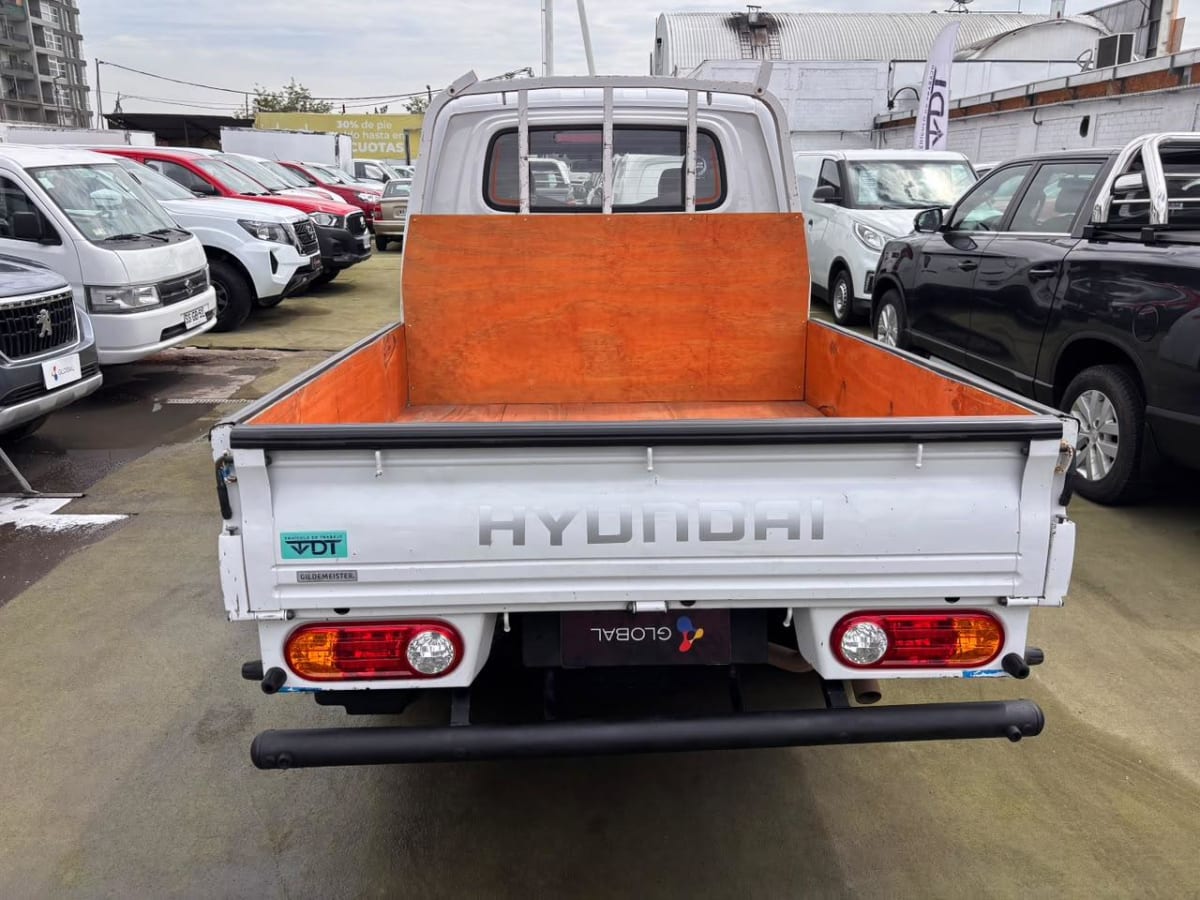 2024 Hyundai Porter Blanco - Miniatura 7