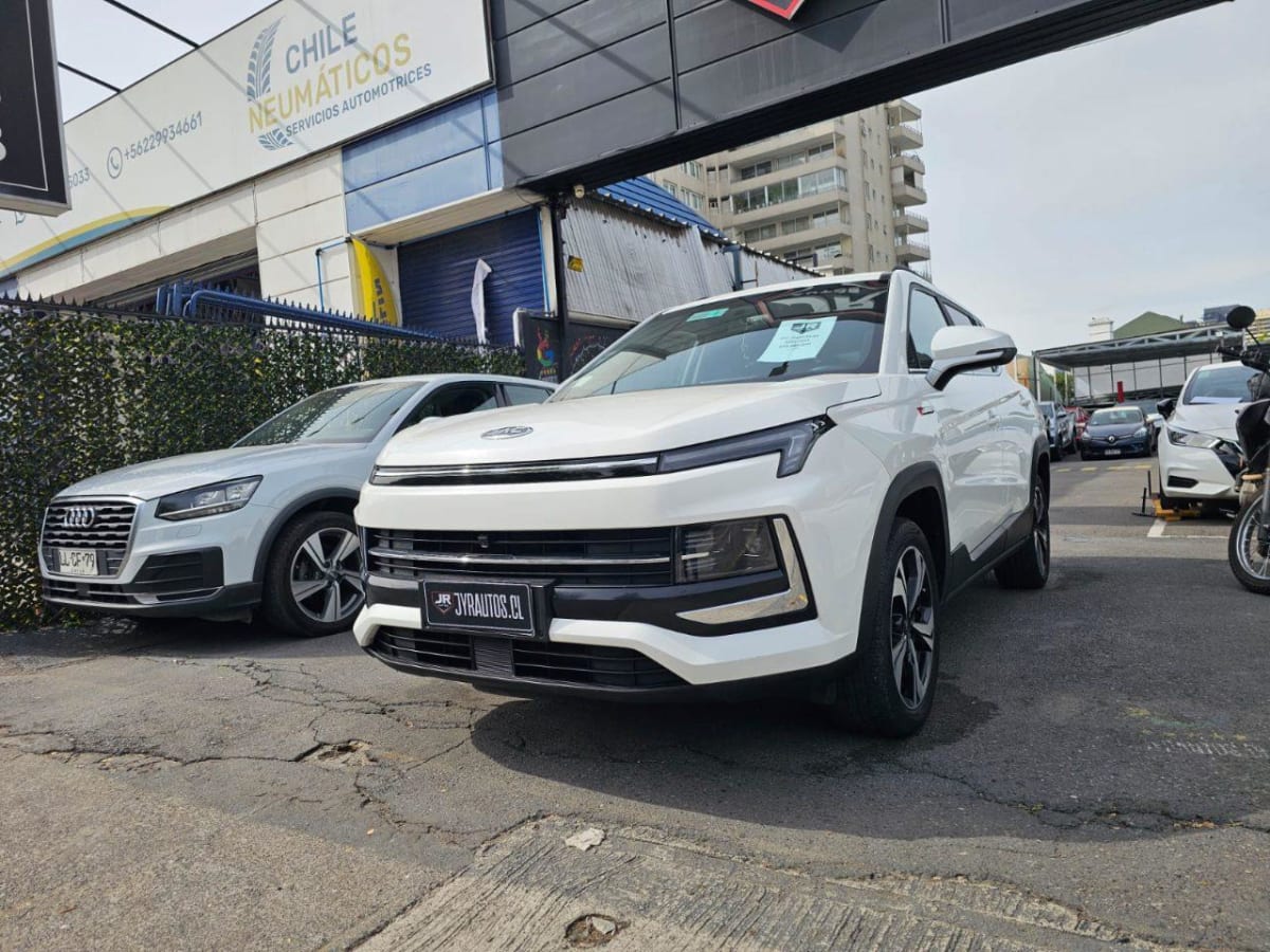 2024 JAC JS4 LUXURY - Miniatura 5