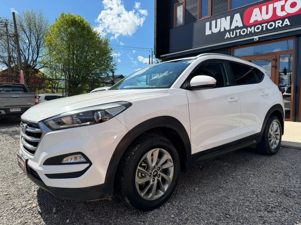 2017 Hyundai TUCSON 2.0 - Imagen 1
