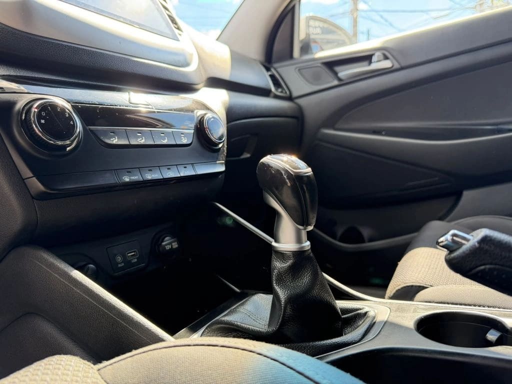 2017 Hyundai TUCSON 2.0 - Miniatura 10
