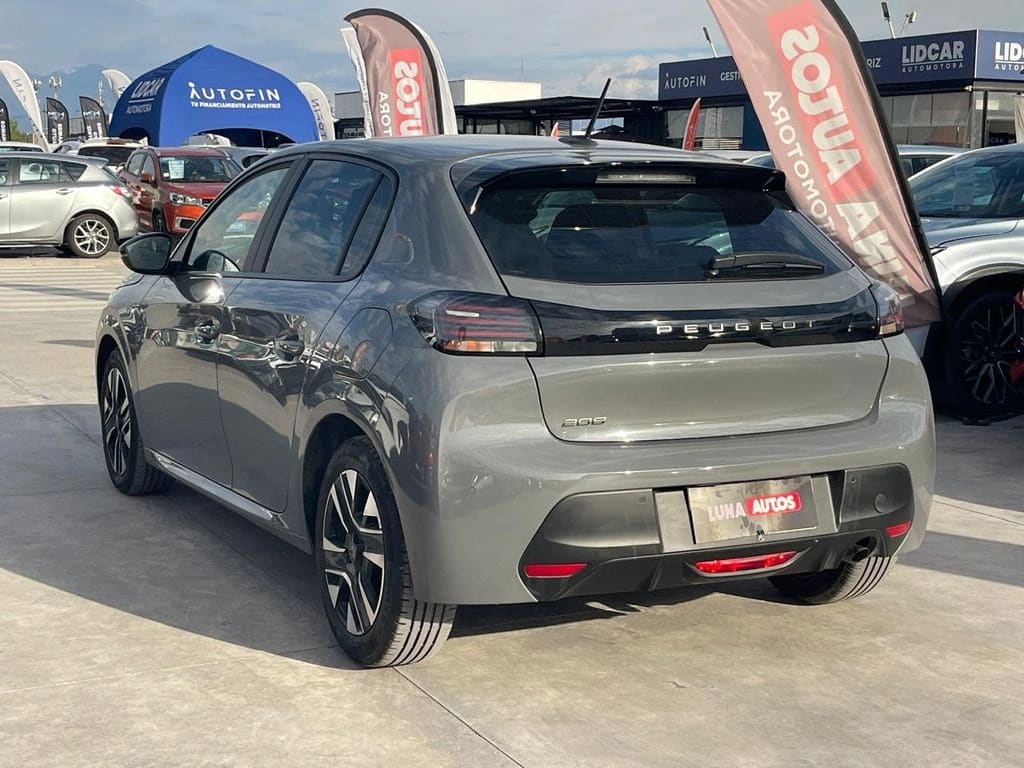 2025 Peugeot NEW 208 PURETECH - Miniatura 4