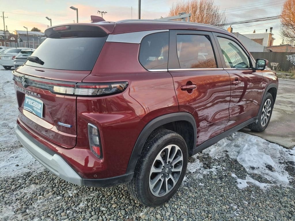 2024 Suzuki Grand Vitara GLX - Miniatura 10