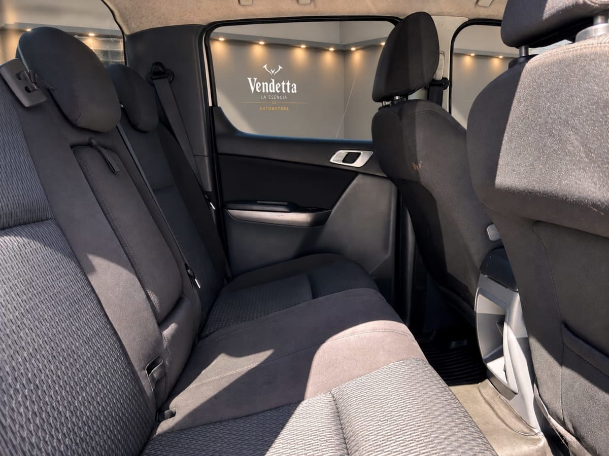 2018 Mazda BT50 SDX - Miniatura 6