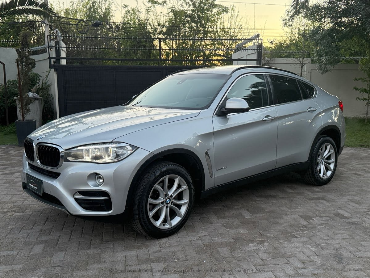 2019 BMW X6 xDrive35i Plata - Miniatura 7