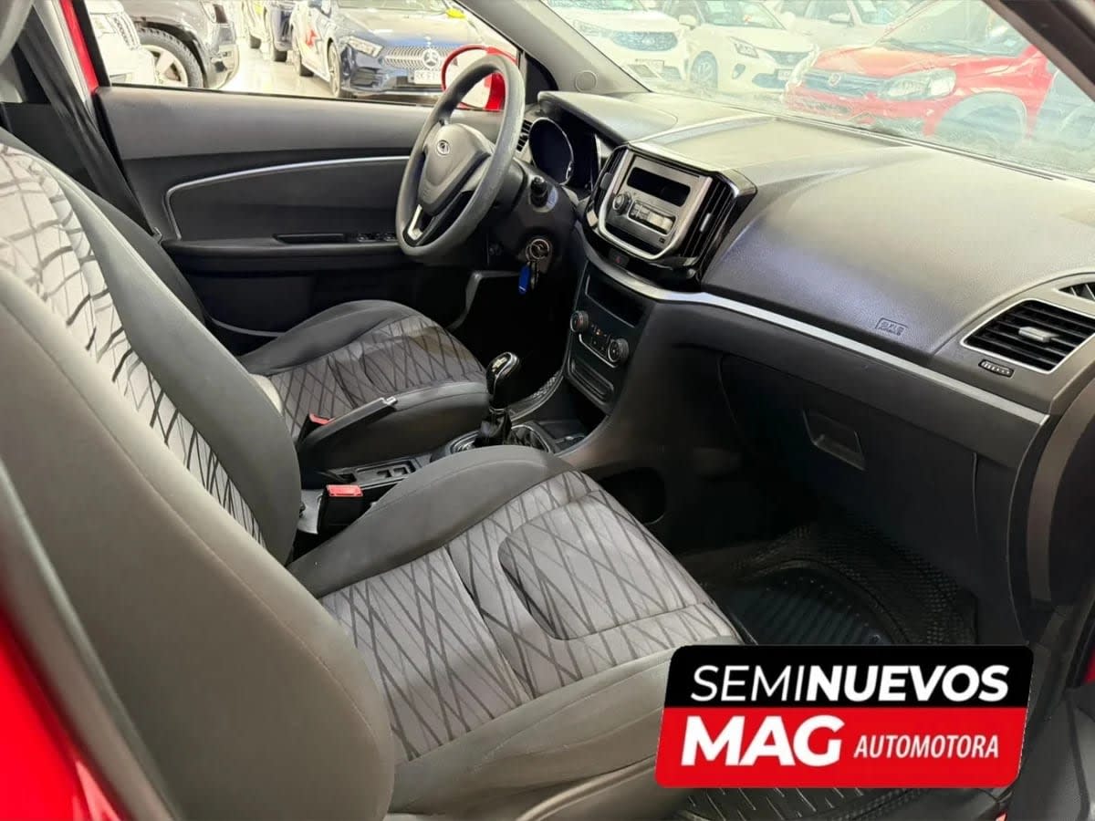 2018 Chery ARRIZO 3 GLX 1.5 Rojo - Miniatura 9