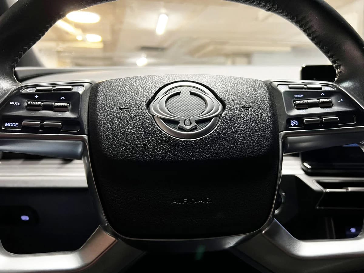 2024 SsangYong Torres 1.5 Plata - Miniatura 10