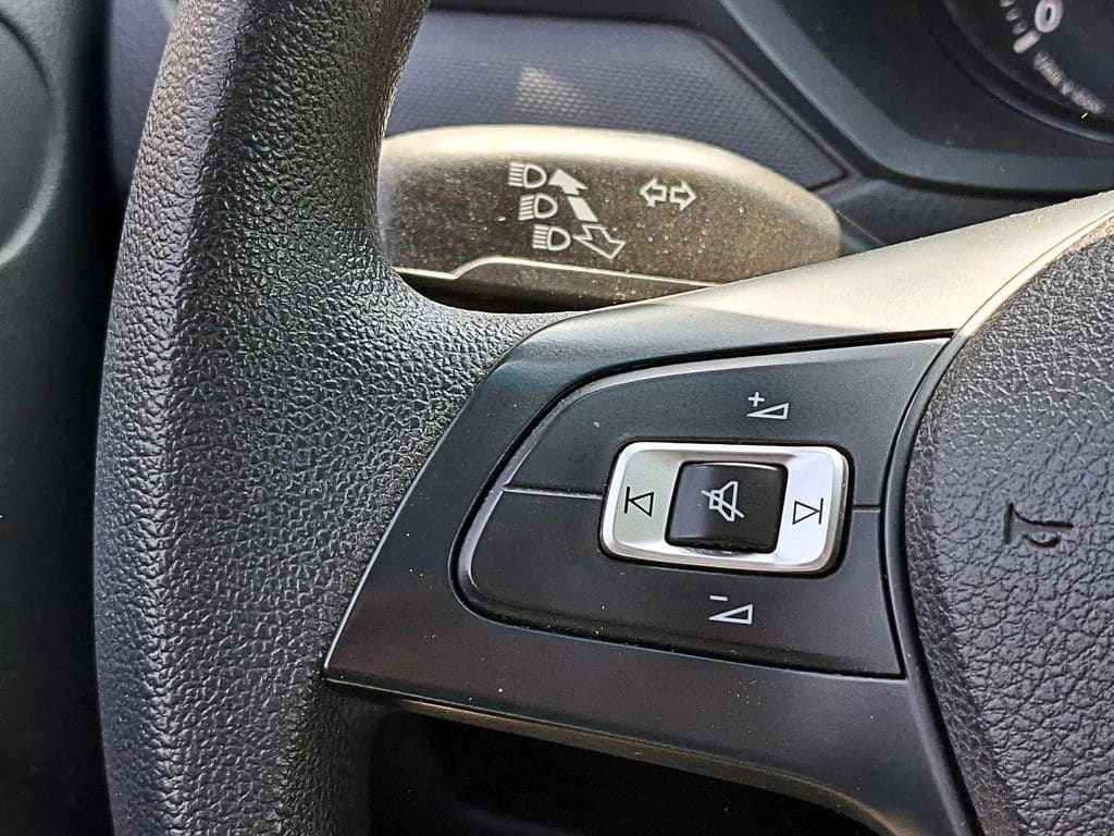 2022 Volkswagen Voyage 1.6 - Miniatura 2