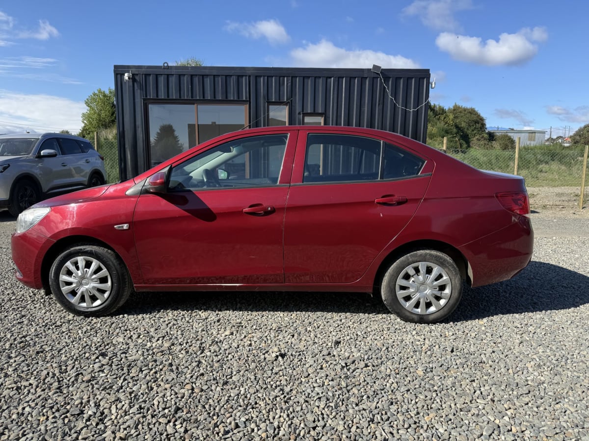 2021 Chevrolet Sail 1.5 - Miniatura 9