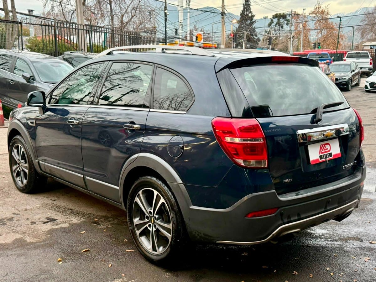 2017 Chevrolet CAPTIVA LTZ Azul - Miniatura 6