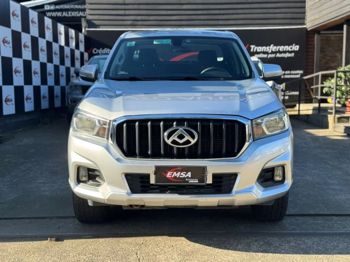 2023 Maxus T60 Camioneta Plata - Miniatura 2
