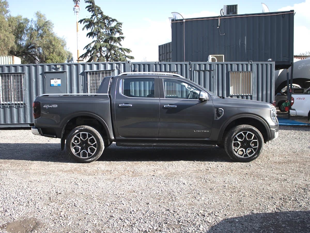 2026 Ford Ranger 3.0 - Miniatura 6