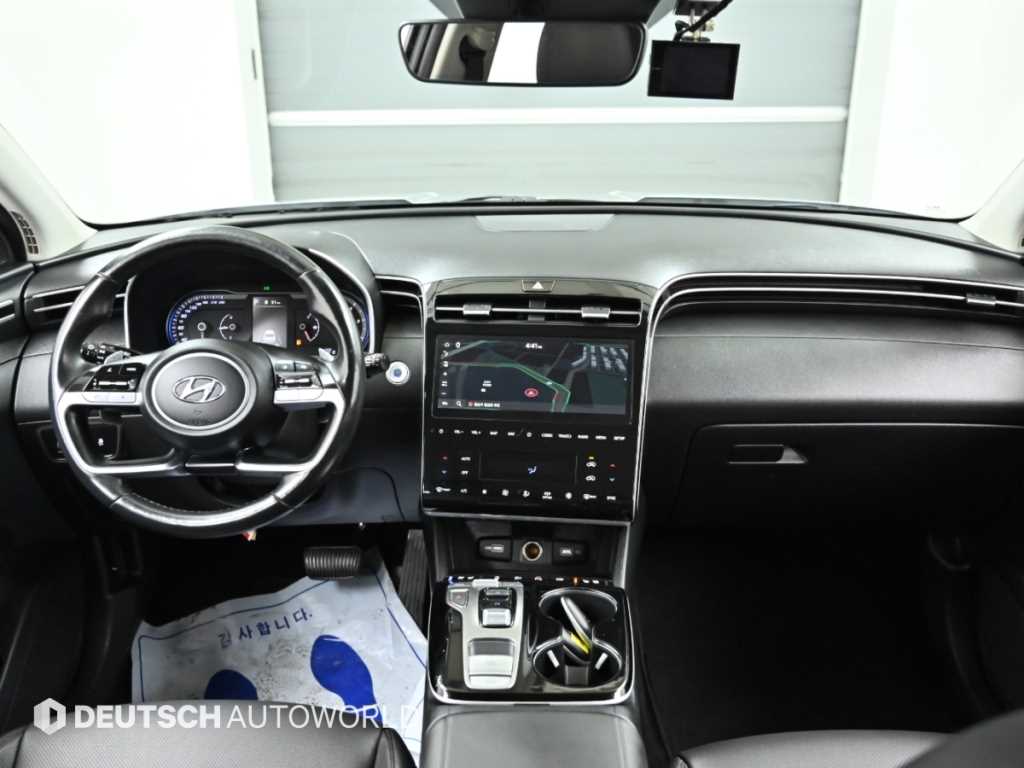 2023 Hyundai Tucson (NX4) Plata - Miniatura 7