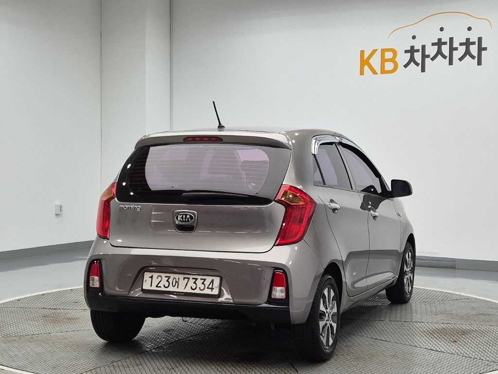2016 KIA Morning Gasoline Gris - Miniatura 3