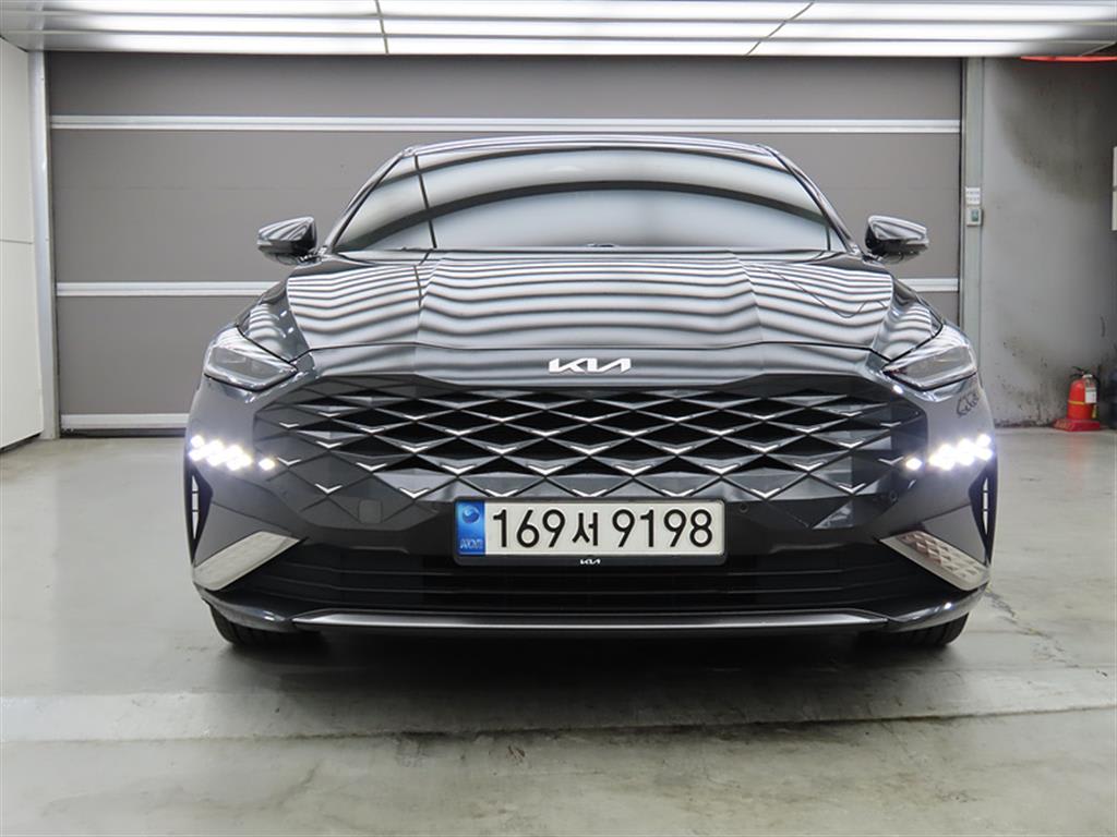 2023 Kia K8 3.5 Gris - Miniatura 2