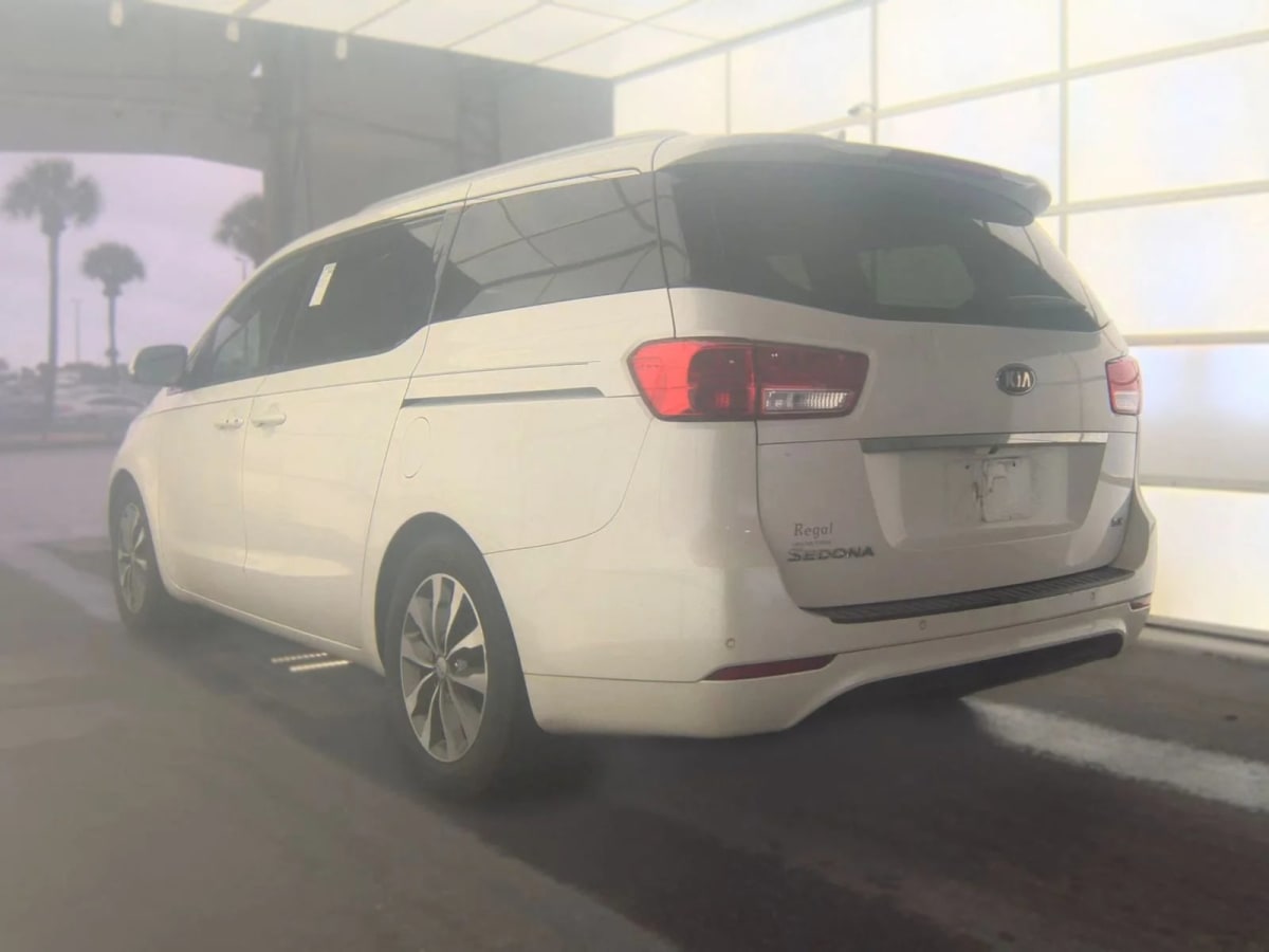 2018 Kia Sedona SX Blanco - Miniatura 9