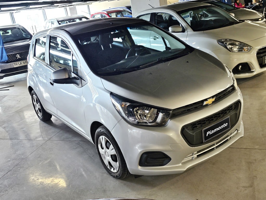 2018 Chevrolet SPARK GT 1.2 - Miniatura 3