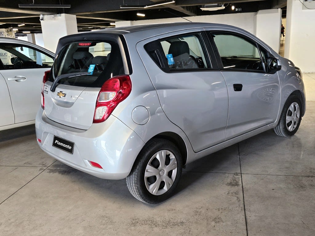 2018 Chevrolet SPARK GT 1.2 - Miniatura 6