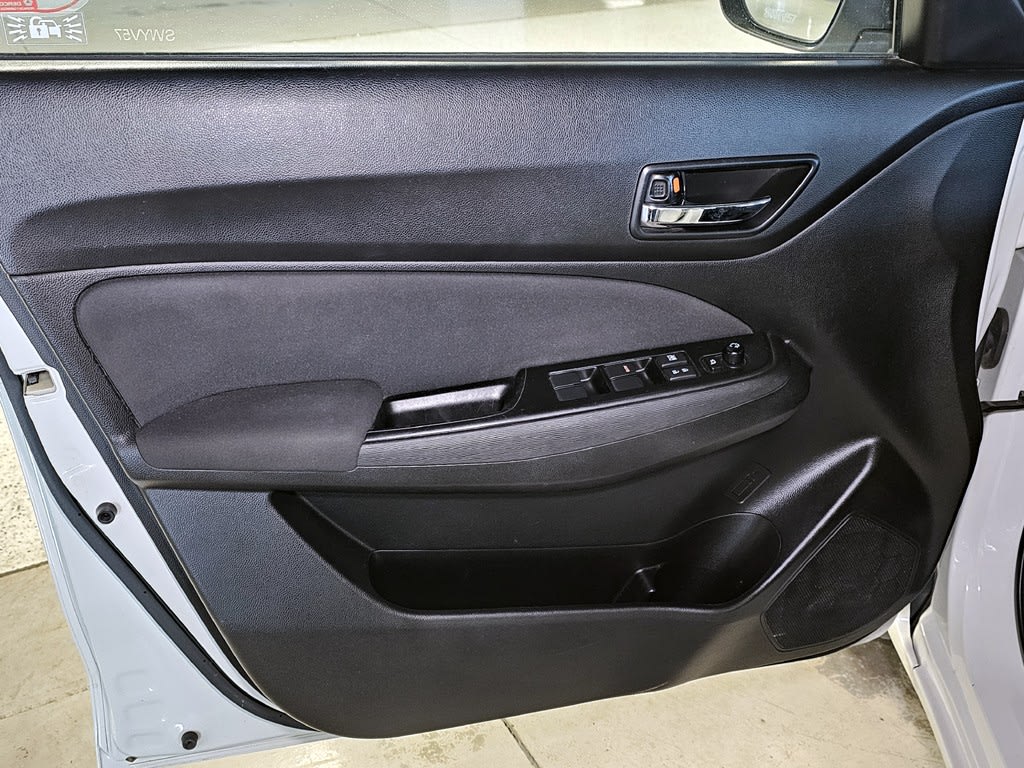 2023 Suzuki DZIRE 1.2 - Miniatura 9