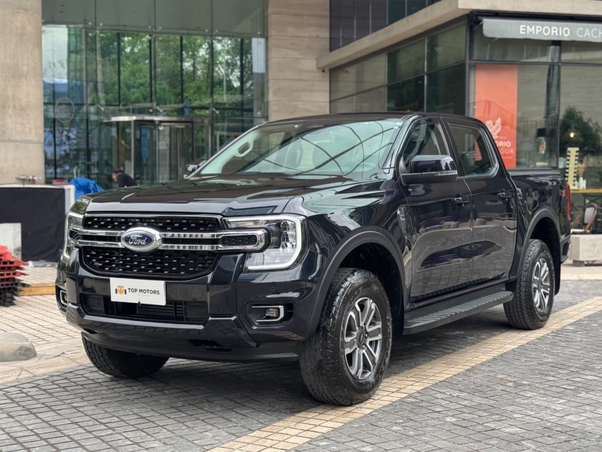 2026 Ford RANGER 2.0 Negro - Imagen 1