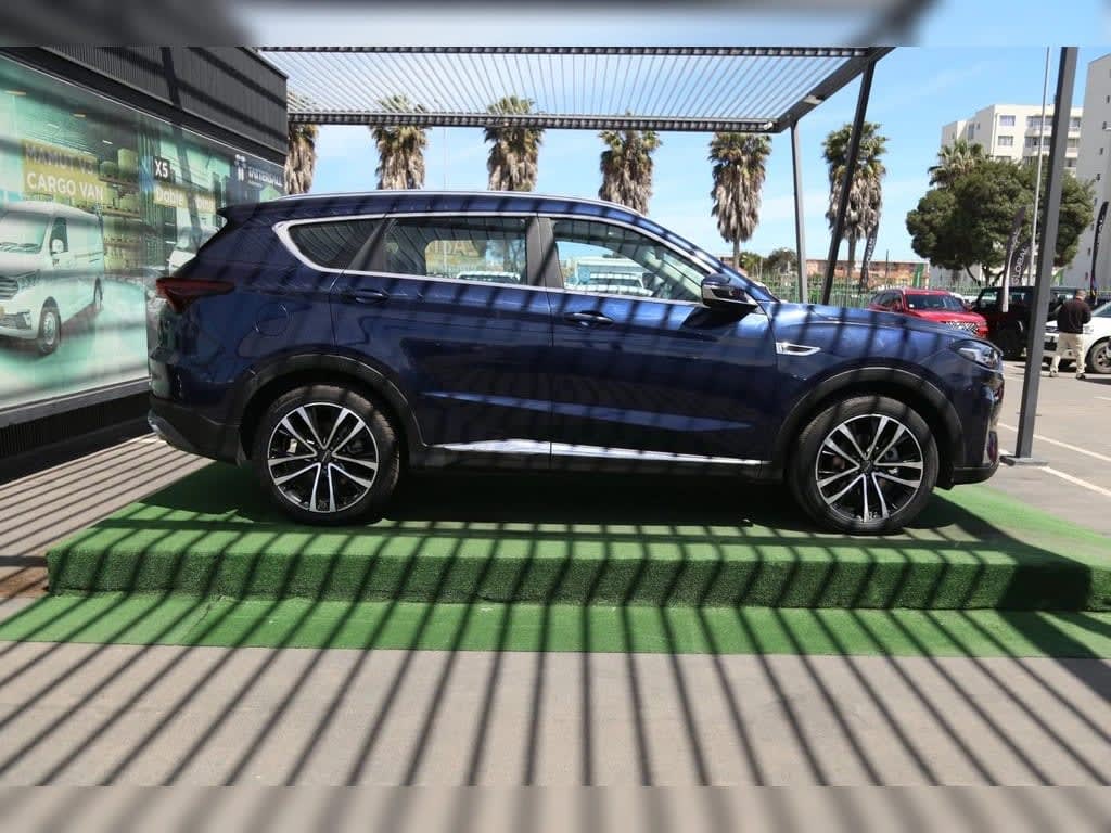 2024 Jetour X70 PLUS 1.5 - Miniatura 4
