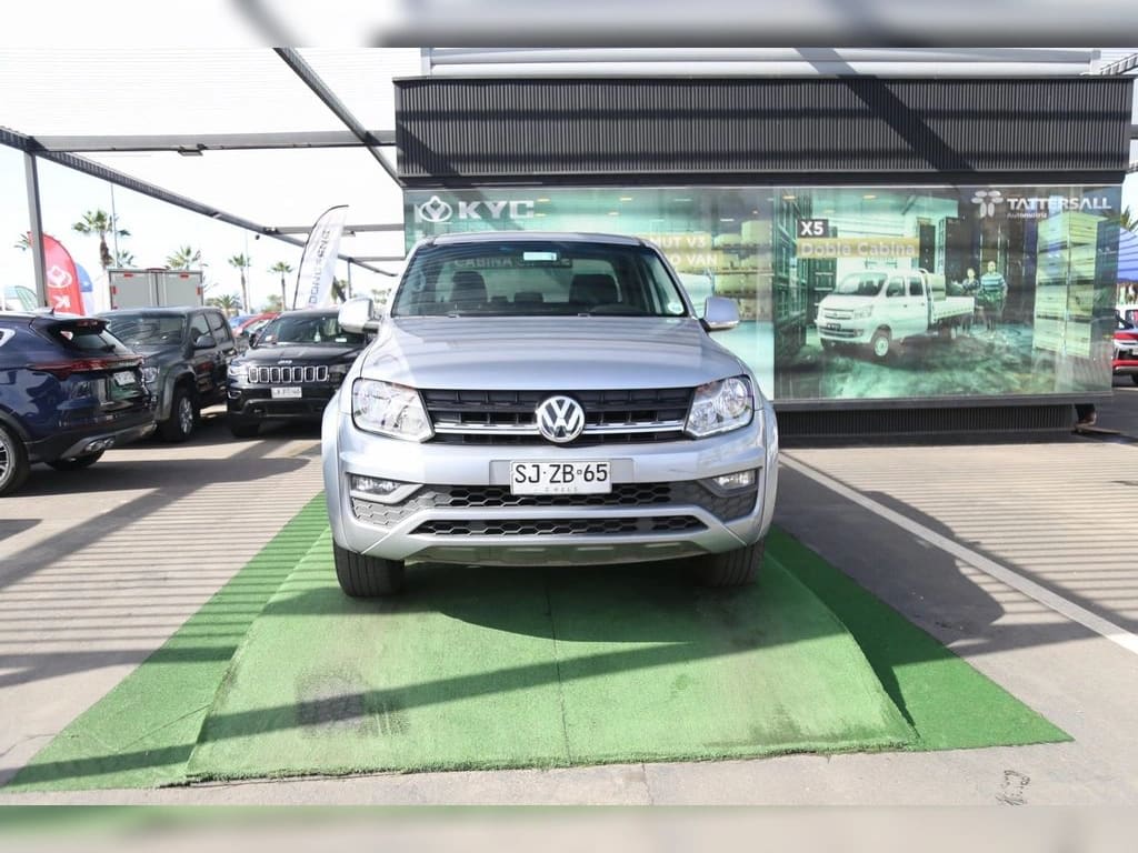 2023 Volkswagen AMAROK 2.0 - Miniatura 2