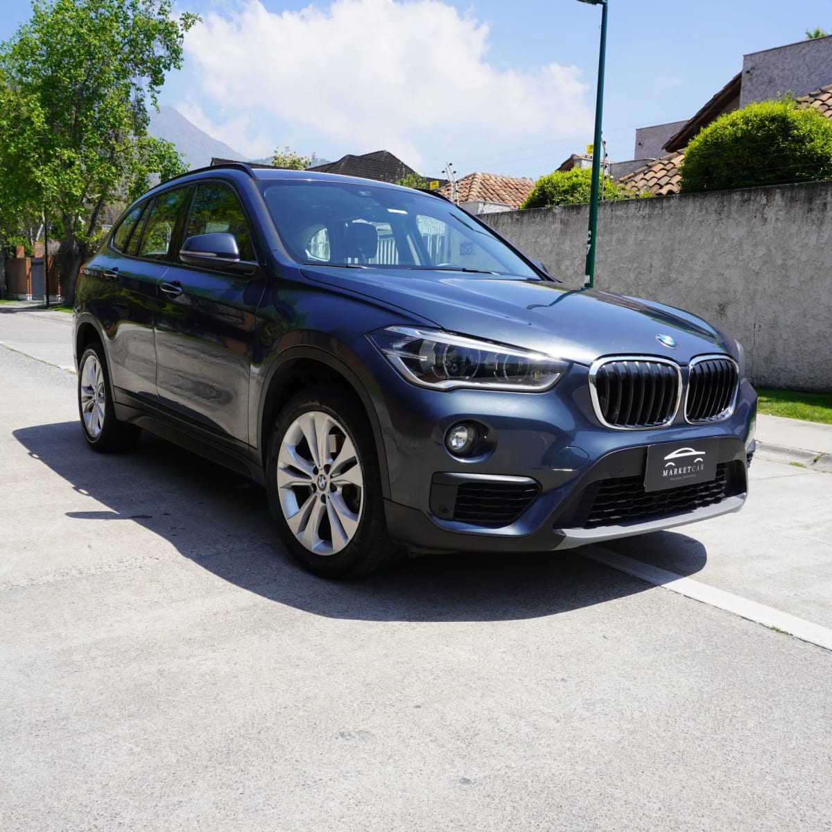 2018 BMW X1 SDRIVE20I Gris - Miniatura 3