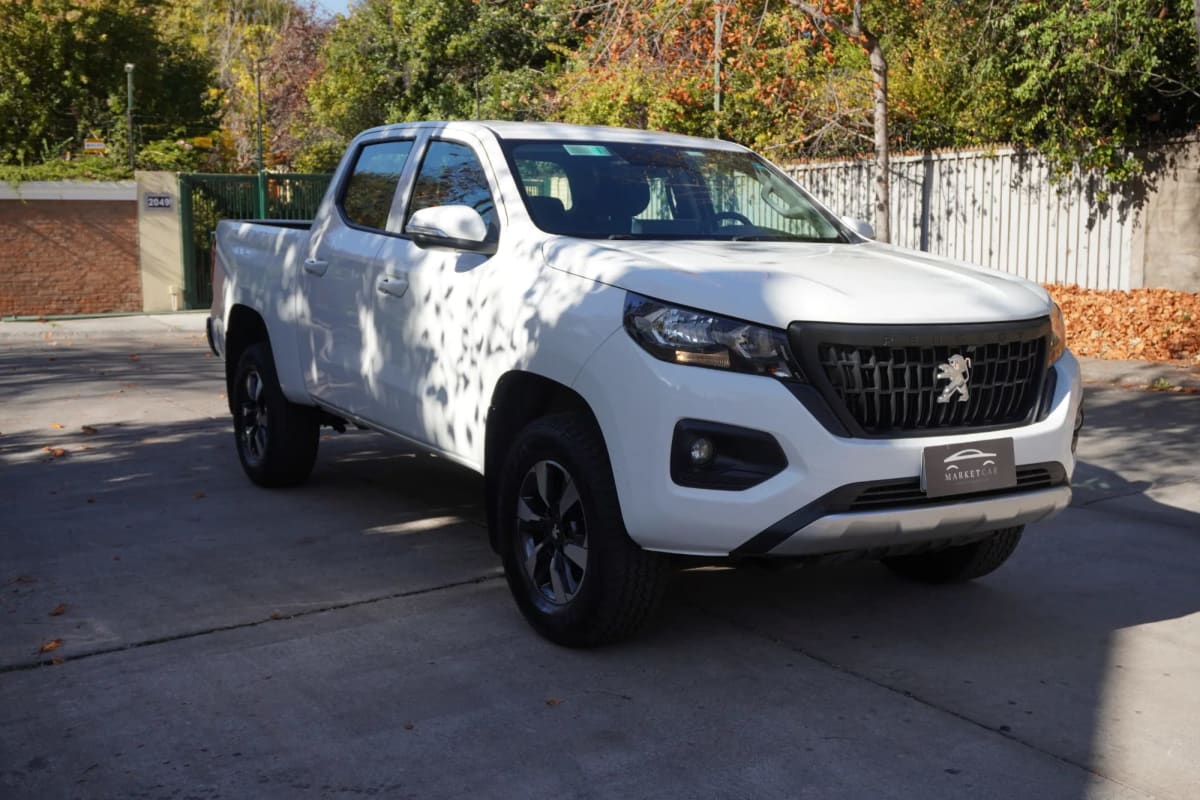 2024 Peugeot Landtrek 2,2 Blanco - Miniatura 3