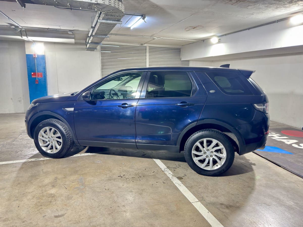2019 Land Rover Discovery s Azul - Miniatura 5