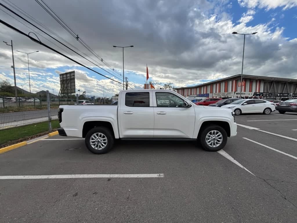 2026 Jmc Grand avenue 4X2 Blanco - Miniatura 4