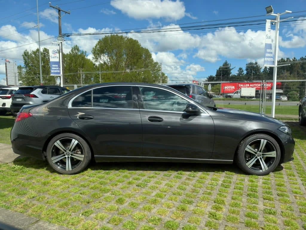 2022 Mercedes-Benz C 200 1.5 Gris - Miniatura 4