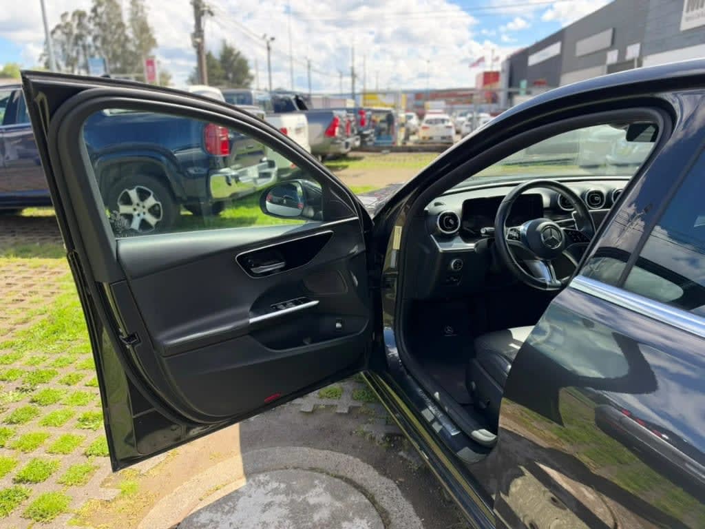 2022 Mercedes-Benz C 200 1.5 Gris - Miniatura 9