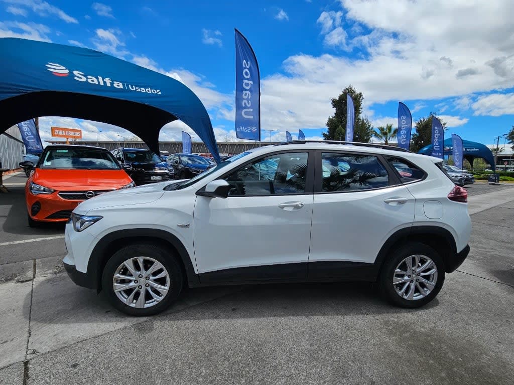 2024 Chevrolet Tracker 1.2 Blanco - Miniatura 8