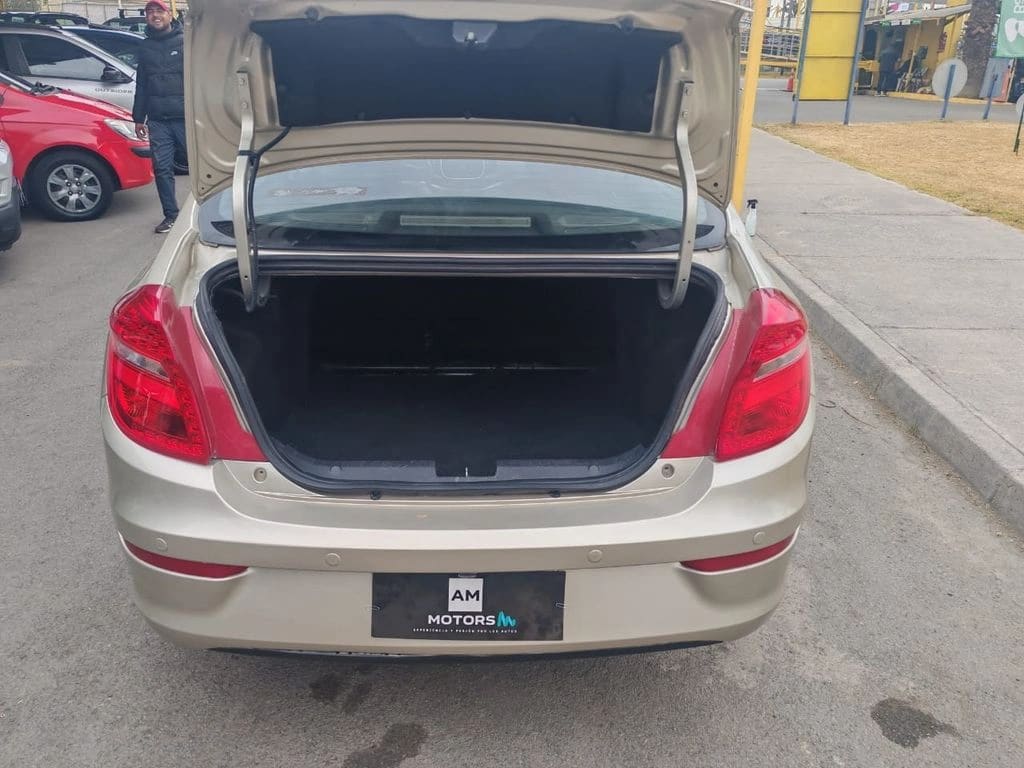 2018 Chery ARRIZO3 - Miniatura 6