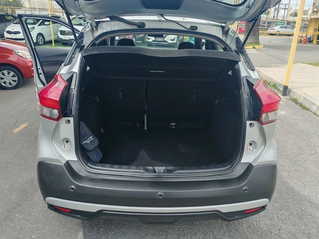 2020 Nissan KICKS Precio - Miniatura 6