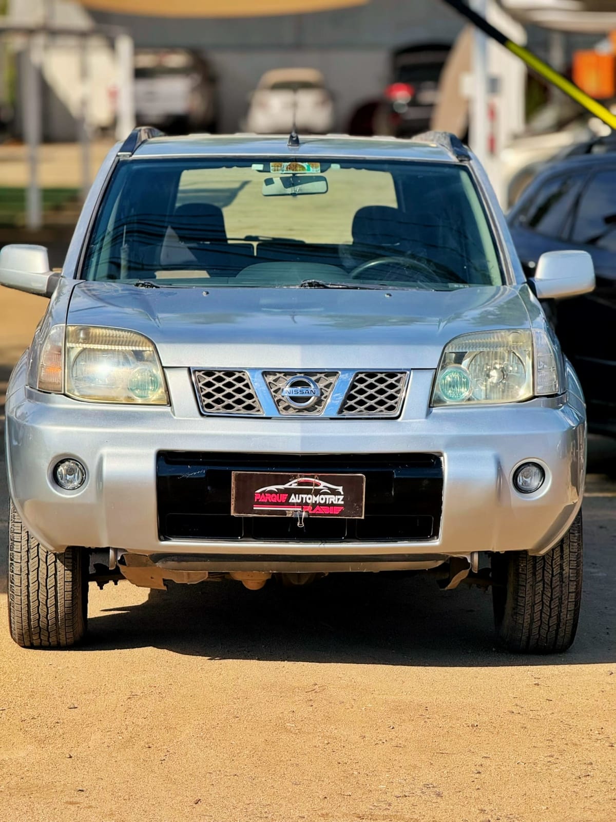 2008 Nissan Xtrail Beige - Miniatura 3