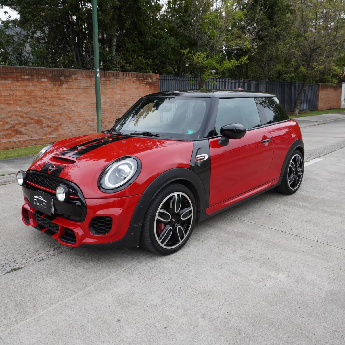 2021 MINI Cooper S JCW Rojo - Imagen 1