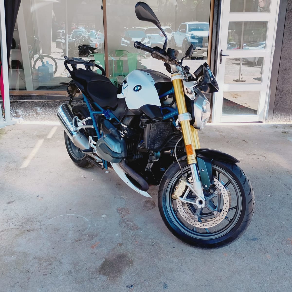 2019 BMW R1200 Blanco - Miniatura 3