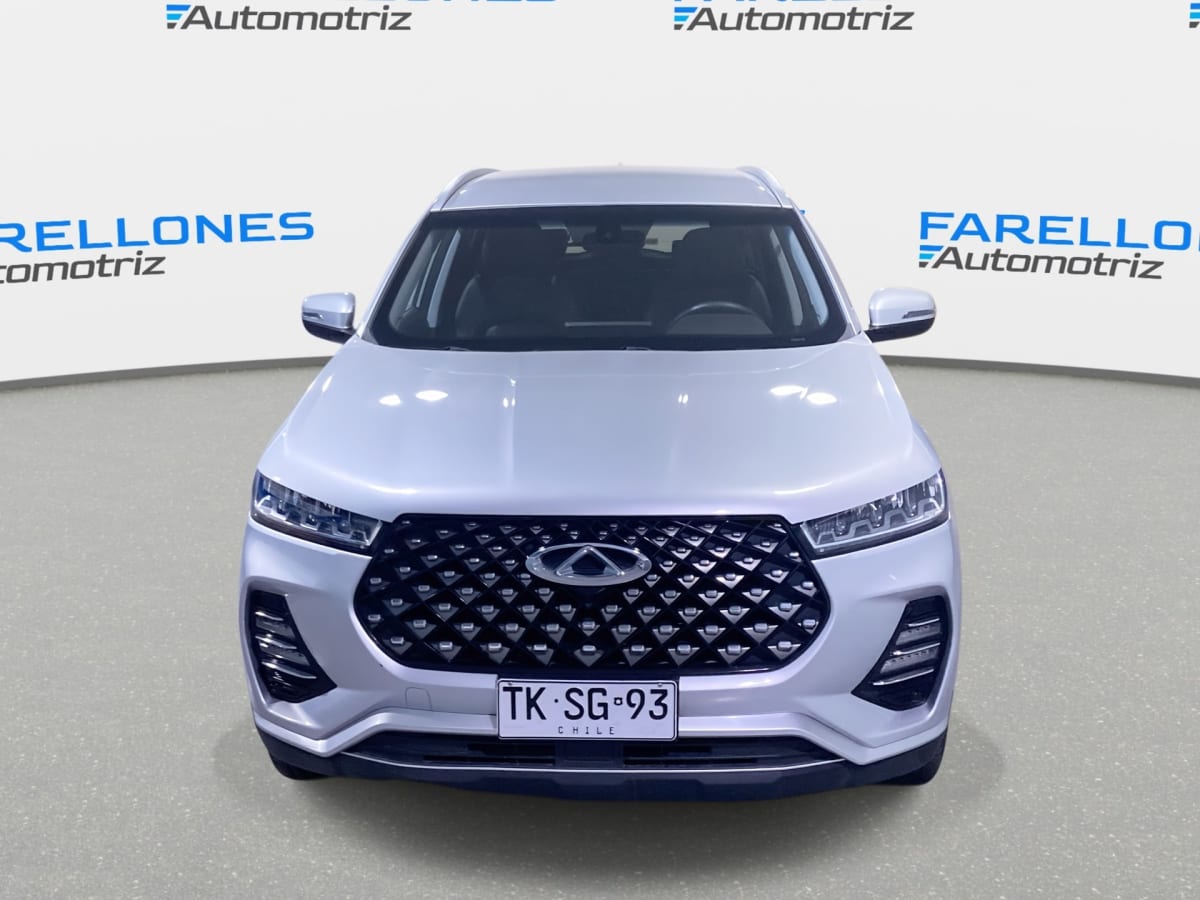 2024 Chery TIGGO 7 PRO GLS CVT 1.5 AT 4X2 BCN SW E6 7 Gris - Miniatura 3